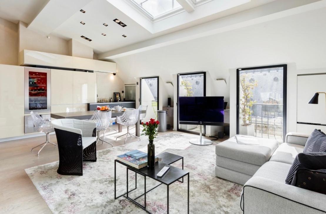 Apartmán Prestige Sur Louvre Et Tuileries Paříž Exteriér fotografie