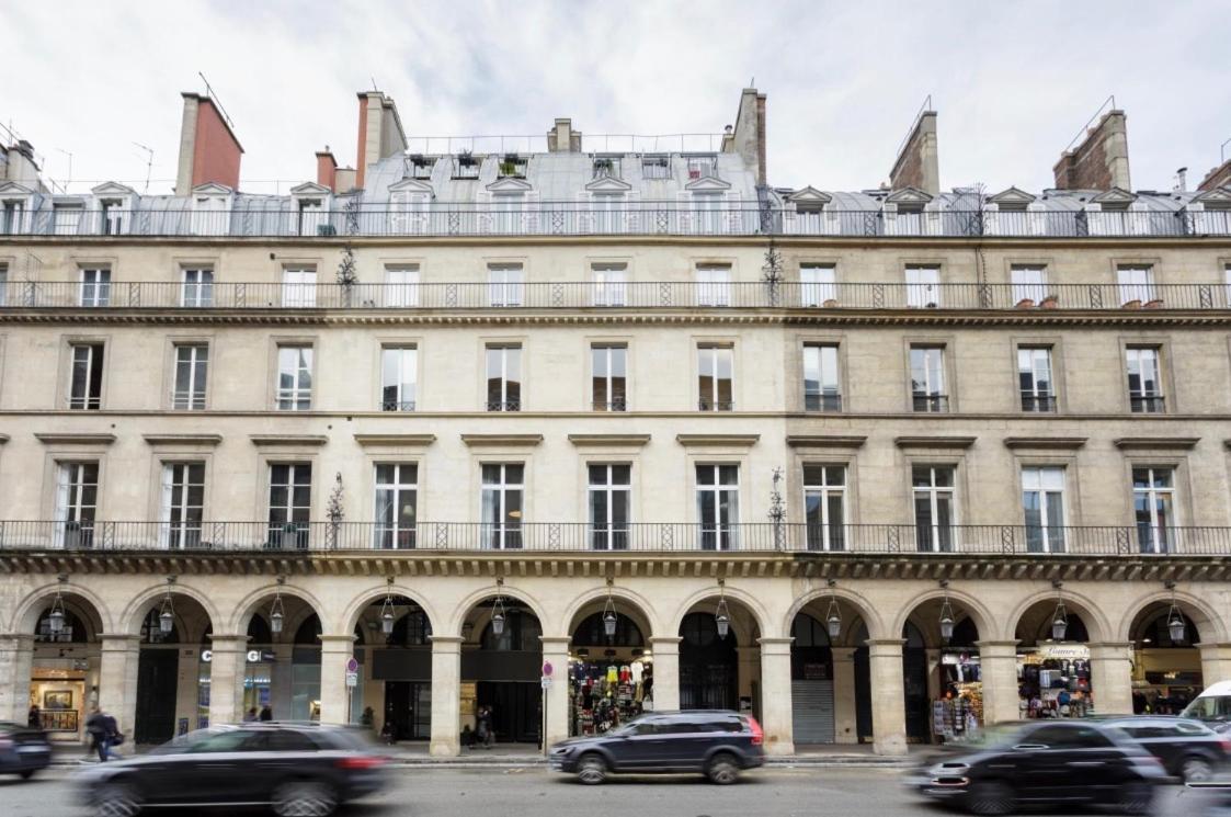 Apartmán Prestige Sur Louvre Et Tuileries Paříž Exteriér fotografie