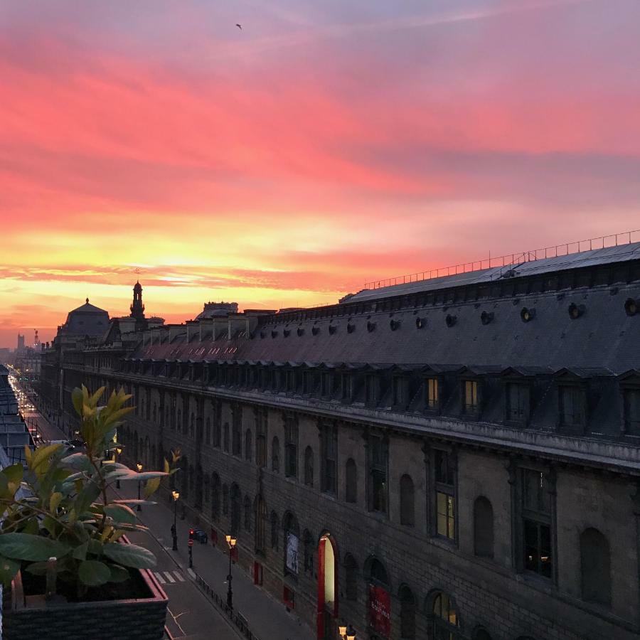Apartmán Prestige Sur Louvre Et Tuileries Paříž Exteriér fotografie